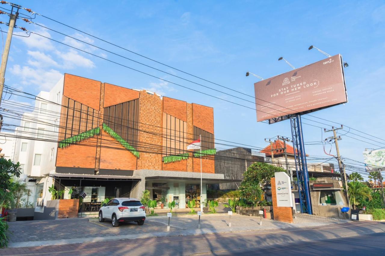 Berry Biz Hotel Sunset Road سمينياك المظهر الخارجي الصورة